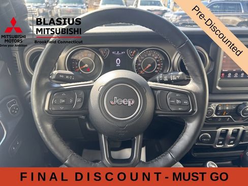 Used 2022 Jeep Wrangler Sport AWD/4WD image 29