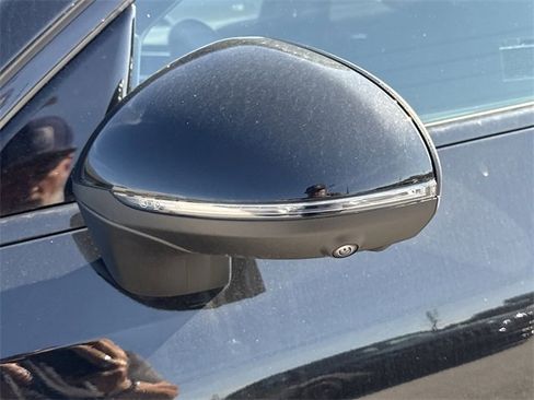 New 2025 Mercedes-Benz GLC 350e 4MATIC image 29