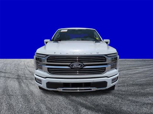 Certified 2025 Ford F150 Platinum w/ Equipment Group 703A Plus AWD/4WD image 9