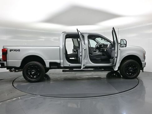 New 2026 Ford F250 XLT w/ XLT Premium Package image 4