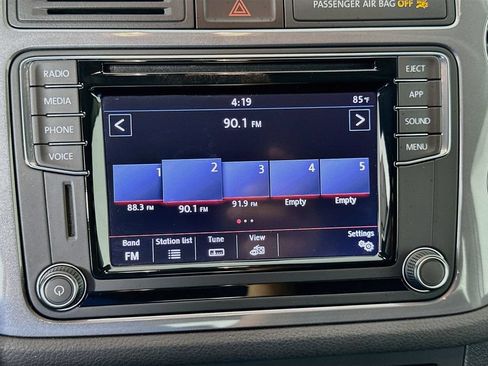 Used 2017 Volkswagen Tiguan Limited AWD/4WD image 14