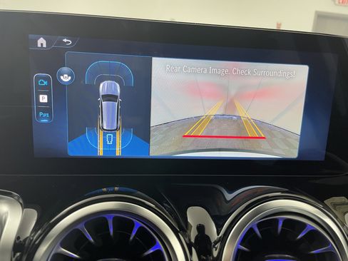 New 2026 Mercedes-Benz GLB 250 image 22