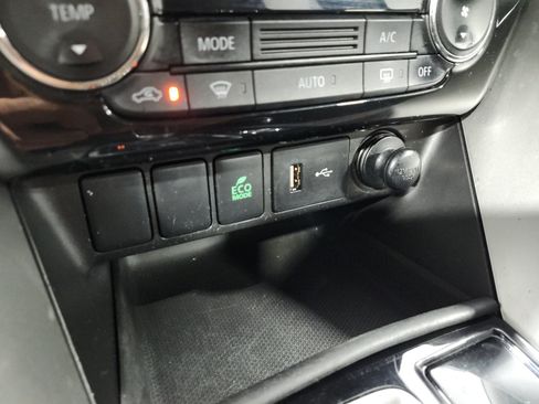 Used 2018 Mitsubishi Eclipse Cross ES AWD/4WD image 18