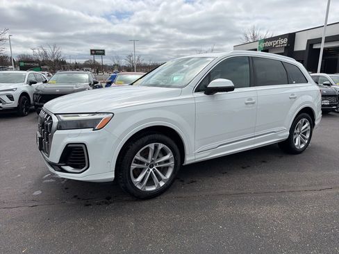 Used 2025 Audi Q7 3.0T Premium Plus AWD/4WD image 9