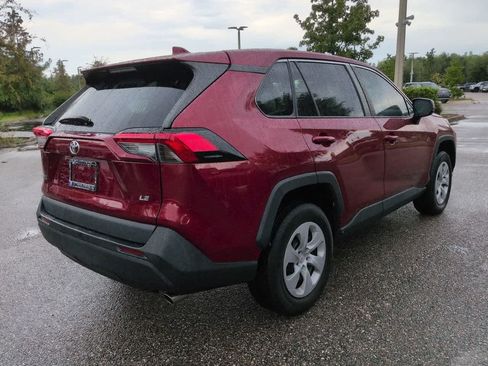 Used 2024 Toyota RAV4 LE FWD image 6