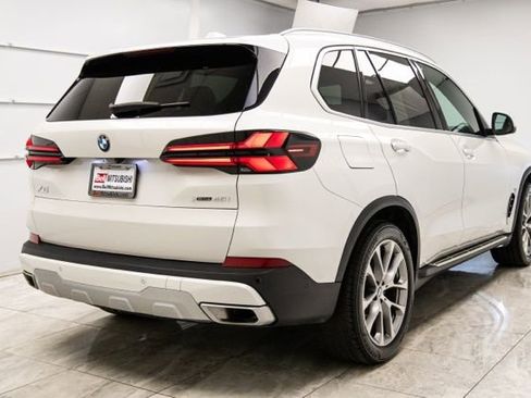 Used 2025 BMW X5 xDrive40i w/ Climate Comfort Package AWD/4WD image 9