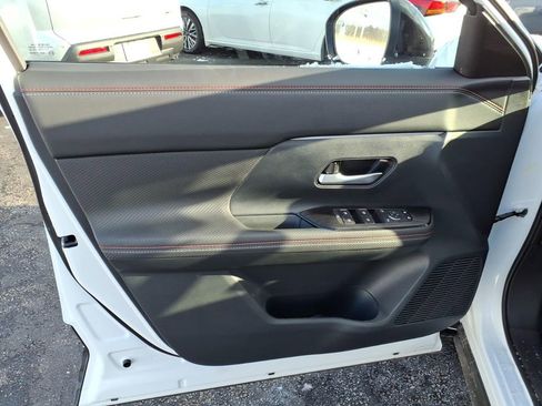 New 2026 Nissan Kicks SR w/ Cold Weather Package AWD/4WD image 11