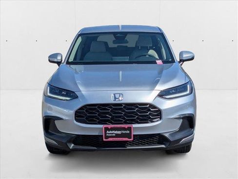 New 2026 Honda HR-V LX image 5