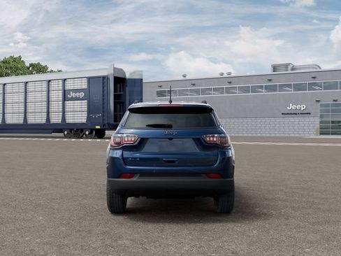 New 2026 Jeep Compass Limited AWD/4WD image 7