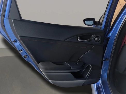 Used 2019 Honda Civic Type R image 19