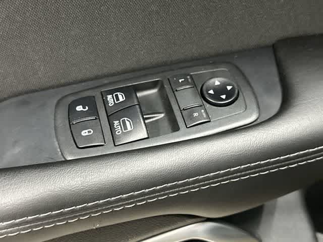 Used 2019 Dodge Challenger R/T Scat Pack RWD image 20