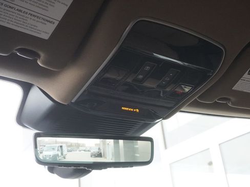 New 2026 Land Rover Range Rover Sport Dynamic SE image 16