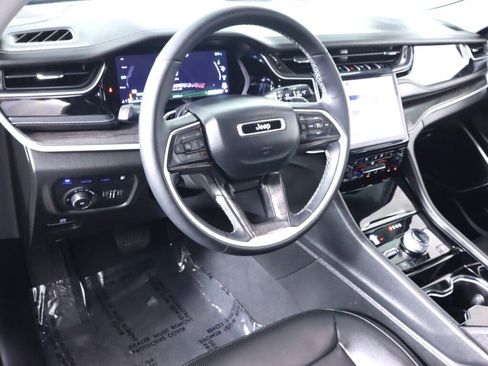 Used 2023 Jeep Grand Cherokee 4WD 4xe w/ Luxury Tech Group II image 9