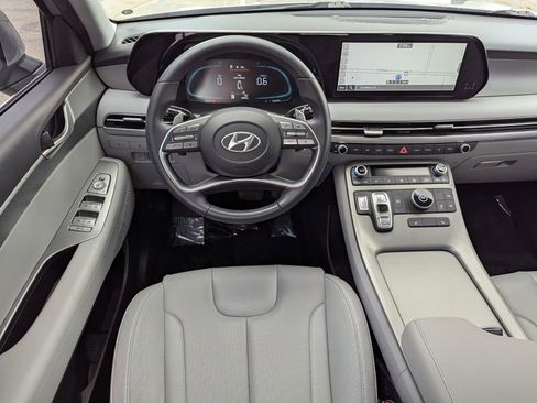 Used 2023 Hyundai Palisade SEL image 22