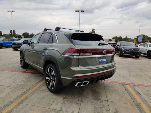 New 2026 Volkswagen Atlas Cross Sport SEL Premium R-Line image 5
