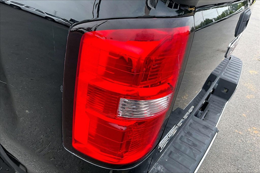 Used 2018 GMC Sierra 1500 SLE w/ SLE Value Package AWD/4WD image 26
