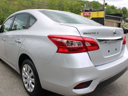 Used 2019 Nissan Sentra S FWD image 10