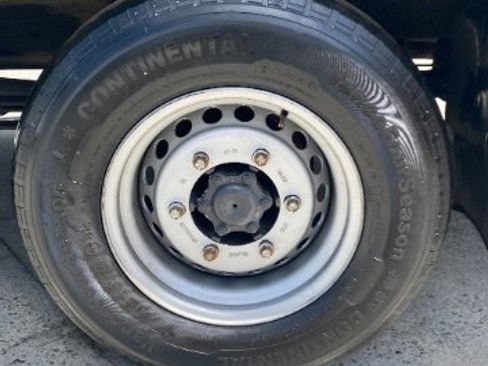 Used 2015 Mercedes-Benz Sprinter 3500 w/ Front Bench Seat Package image 28