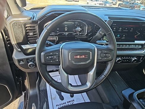 Used 2023 GMC Sierra 1500 Elevation image 13