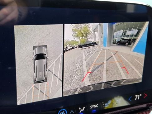 New 2026 Chevrolet Traverse RS image 28