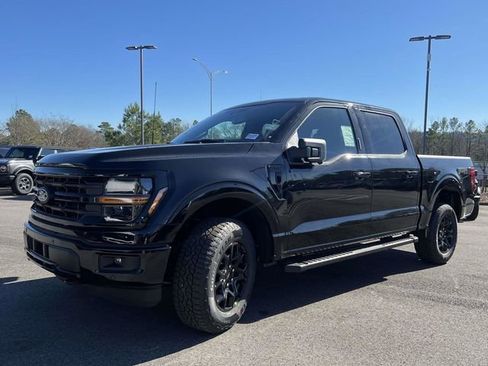 New 2026 Ford F150 XLT w/ Equipment Group 302A MID AWD/4WD image 7