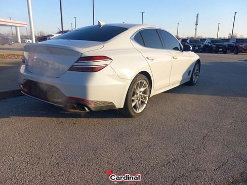 Used 2022 Genesis G70 2.0T image 6