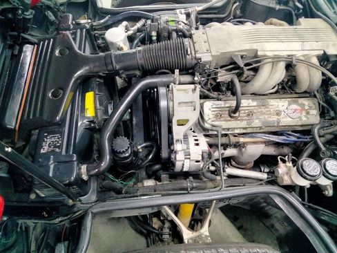 Used 1987 Chevrolet Corvette Convertible image 20