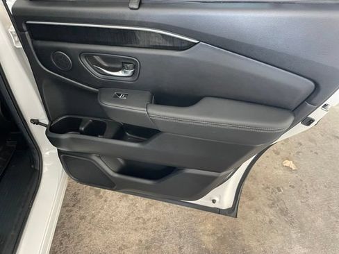 Used 2025 Honda Pilot Elite image 22