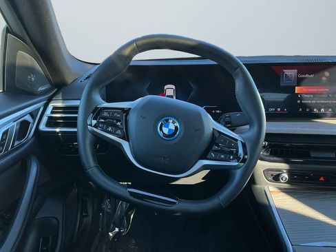 Used 2025 BMW i4 xDrive40i w/ Premium Package AWD/4WD image 13