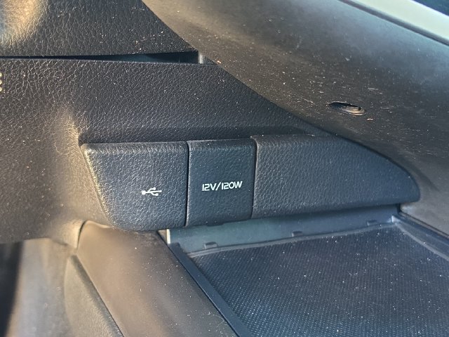 Used 2021 Toyota Camry SE FWD image 27