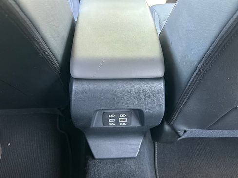 Certified 2024 Subaru Crosstrek 2.0i Premium AWD/4WD image 29