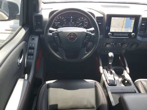 Used 2024 Nissan Frontier PRO-4X w/ Pro Premium Package AWD/4WD image 29