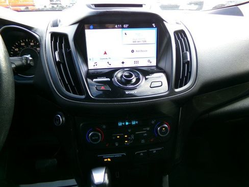 Used 2017 Ford Escape Titanium image 21