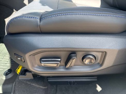 New 2026 Toyota Tundra Limited AWD/4WD image 19