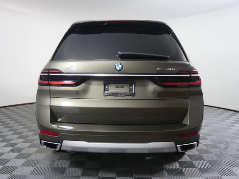 Certified 2025 BMW X7 xDrive40i AWD/4WD image 4