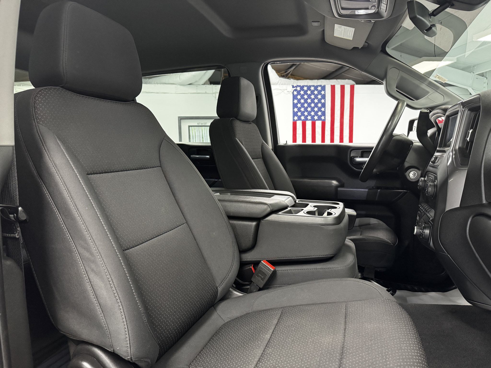 Used 2021 Chevrolet Silverado 1500 Custom Trail Boss AWD/4WD image 23