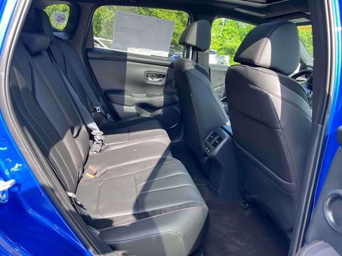 Certified 2025 Acura ADX A-Spec image 18