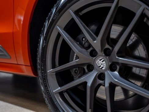 Used 2023 Porsche Macan T image 21