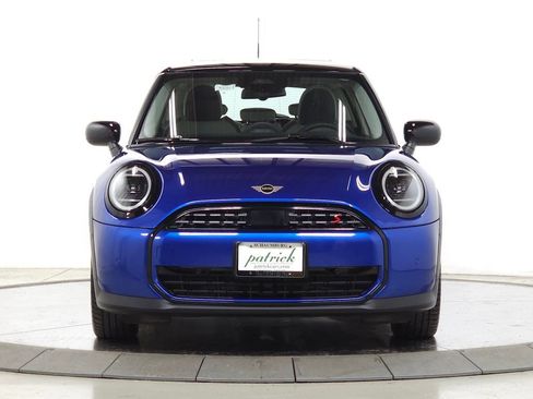 Used 2025 MINI Cooper S FWD image 2