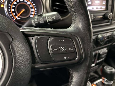 Used 2020 Jeep Wrangler Unlimited Sport image 38