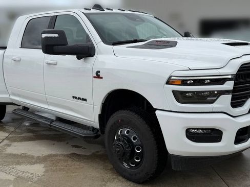 New 2026 RAM 3500 Laramie w/ Night Edition AWD/4WD image 8