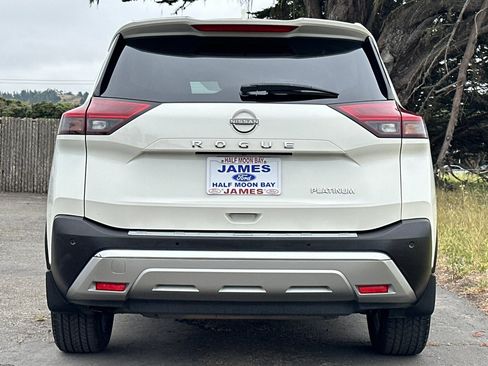 Used 2022 Nissan Rogue Platinum w/ Head-Up Display Package FWD image 4
