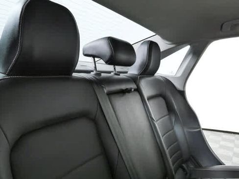 Used 2024 Volkswagen Jetta SE w/ Panoramic Sunroof Package FWD image 28