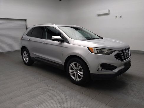 Used 2019 Ford Edge SEL image 13