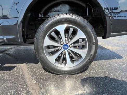 Used 2018 Ford F150 Lariat w/ Equipment Group 502A Luxury image 16