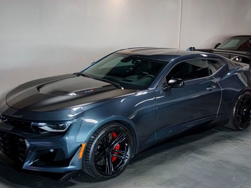 Used 2021 Chevrolet Camaro ZL1 image 66
