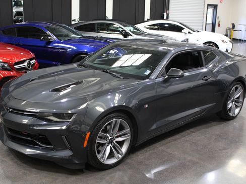 Used 2018 Chevrolet Camaro LT w/ RS Package RWD image 9