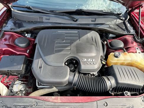Used 2020 Dodge Charger SXT w/ Leather Interior Group RWD image 24