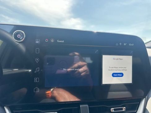 New 2026 Chevrolet Equinox LT w/ Convenience Package II image 23