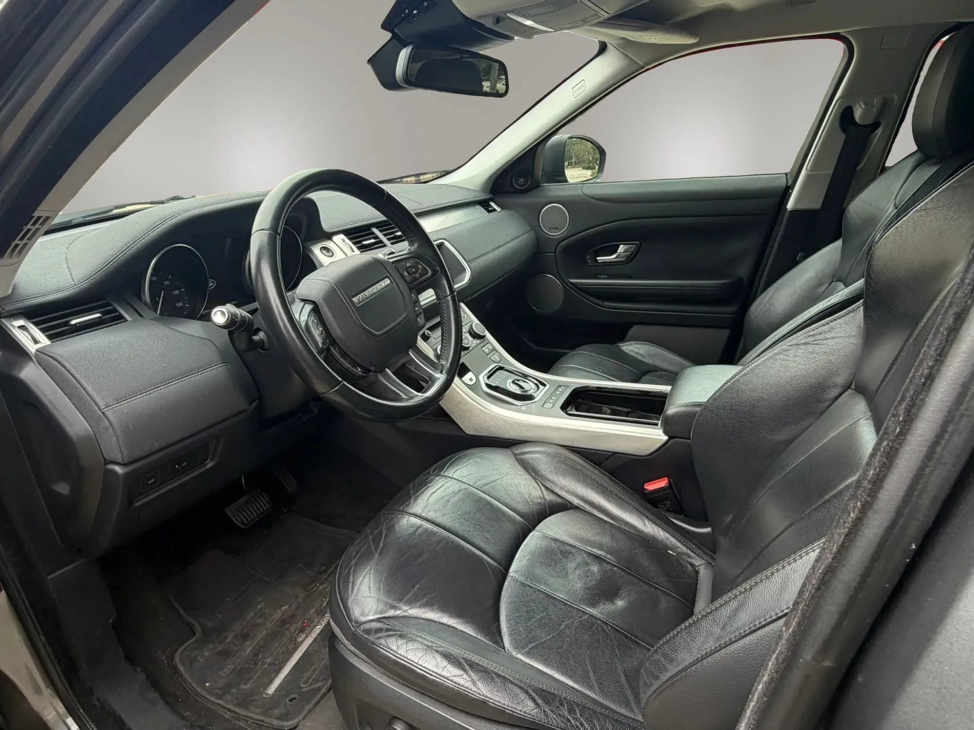 Used 2017 Land Rover Range Rover Evoque SE AWD/4WD image 6
